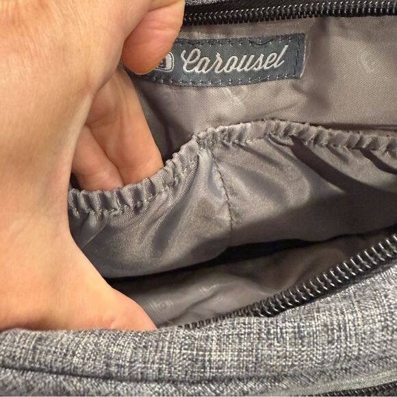 Lug carousel Heather Charcoal Quilted Crossbody Bag belt bag convertible RFID - Picture 8 of 14